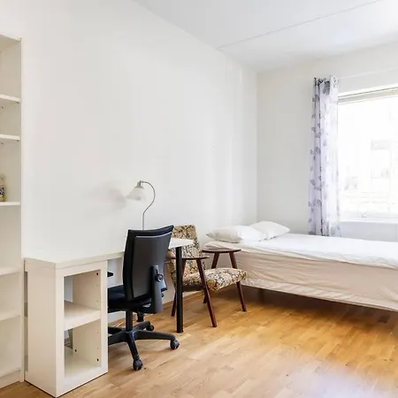 Fully Furnished Apartment *